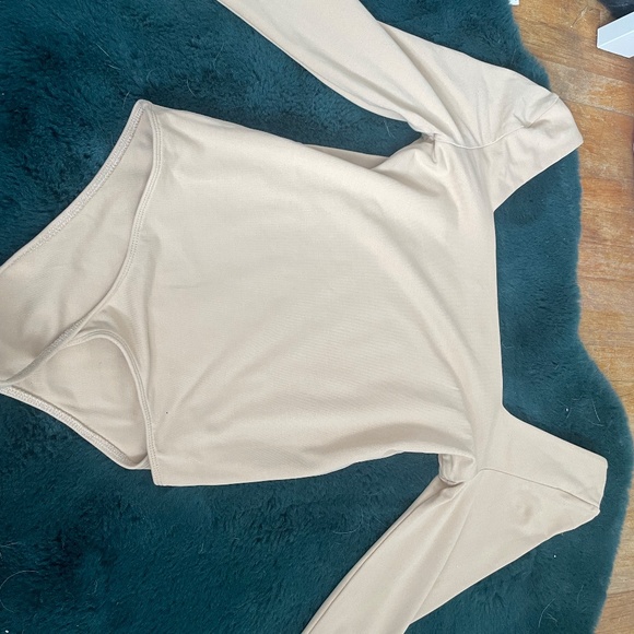 Babaton jumpsuit- yellow - Picture 2 of 4